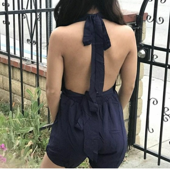 👙👙✴last one✴ Romper 🎉🎉host pick🎉🎉 - Picture 2 of 3